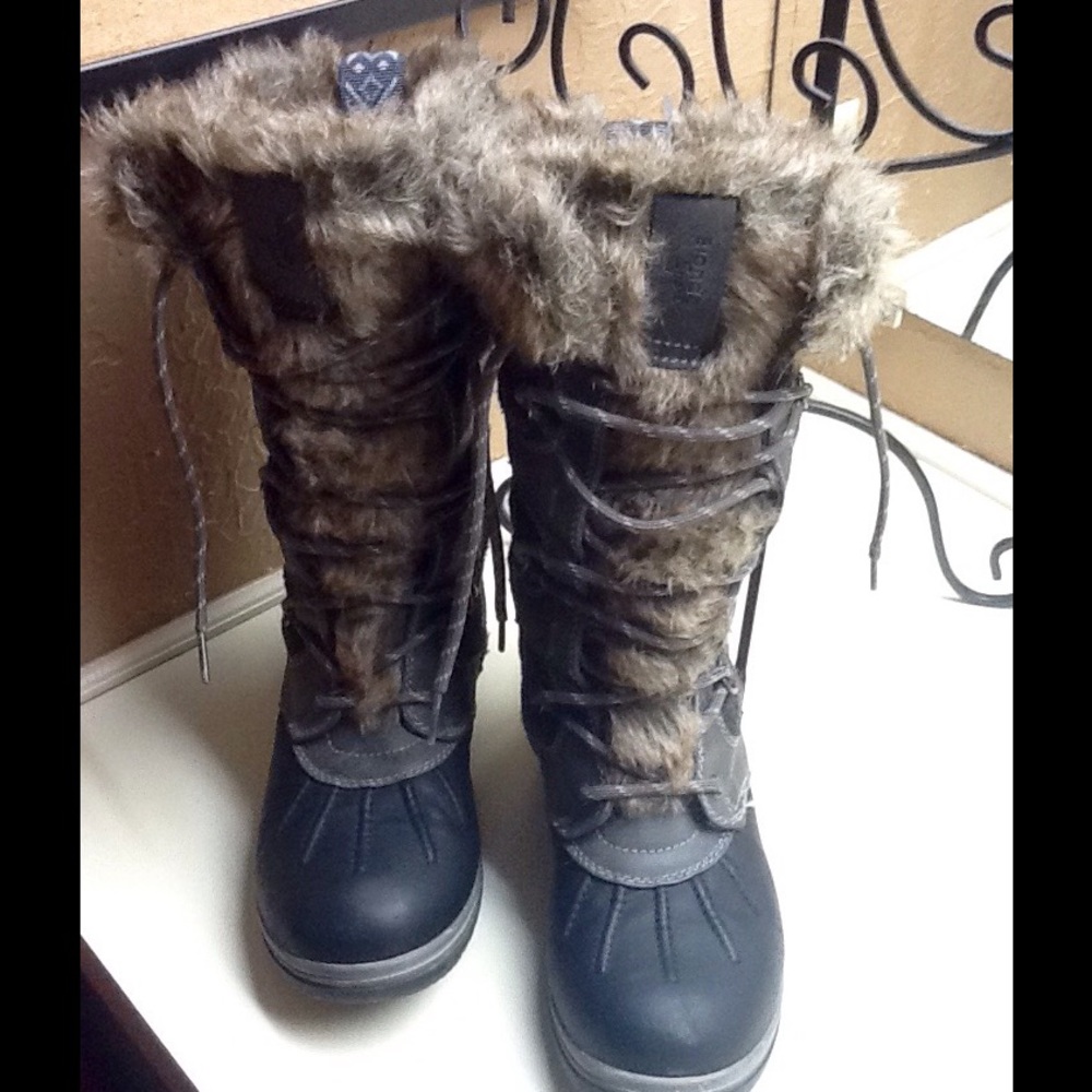 Blondo Sport winter boots